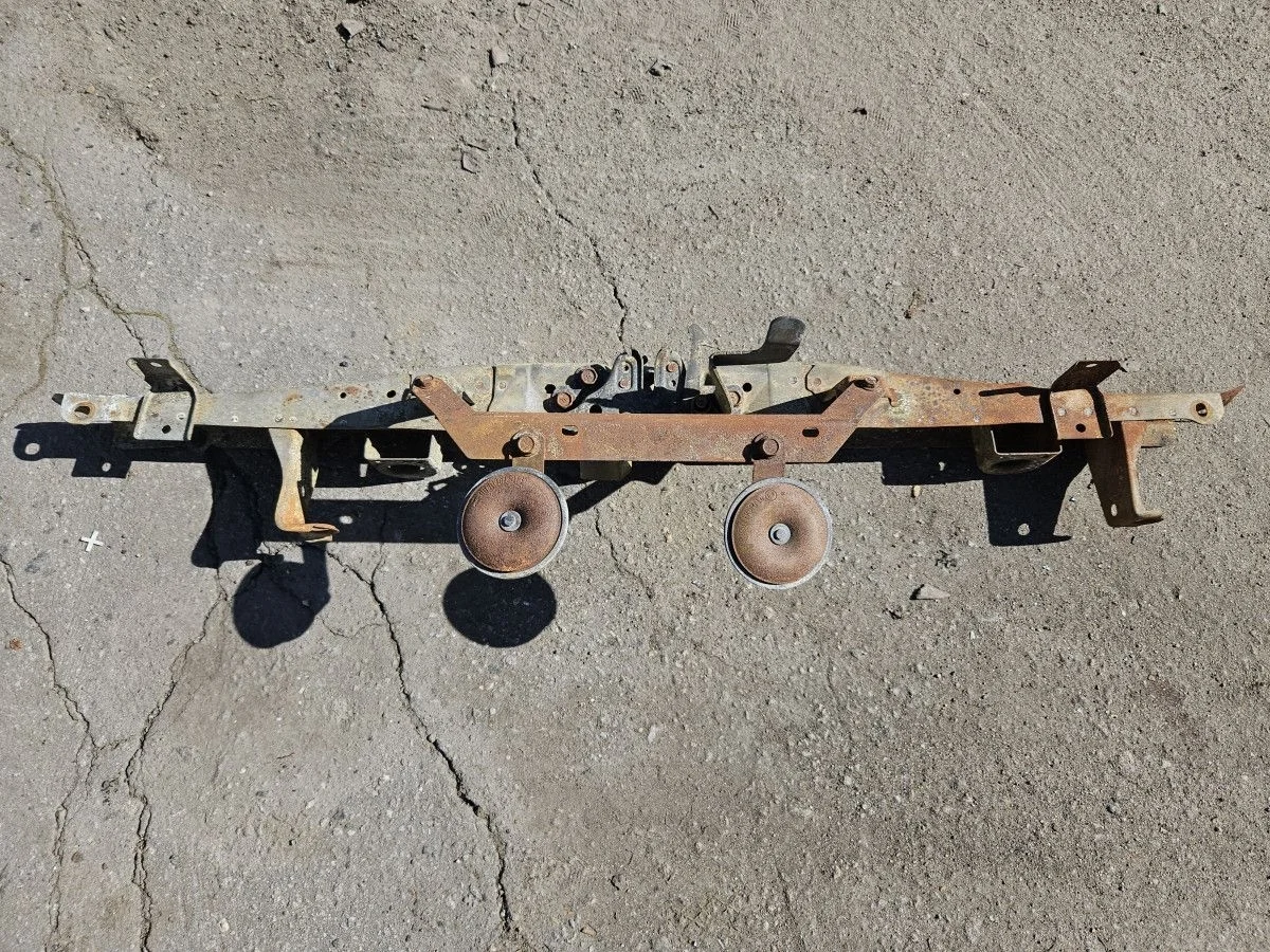 Панель передняя на Nissan Juke YF15