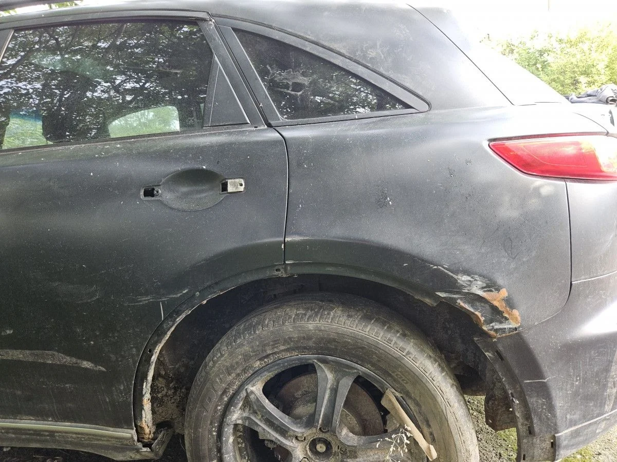 Крыло заднее левое на Infiniti FX35