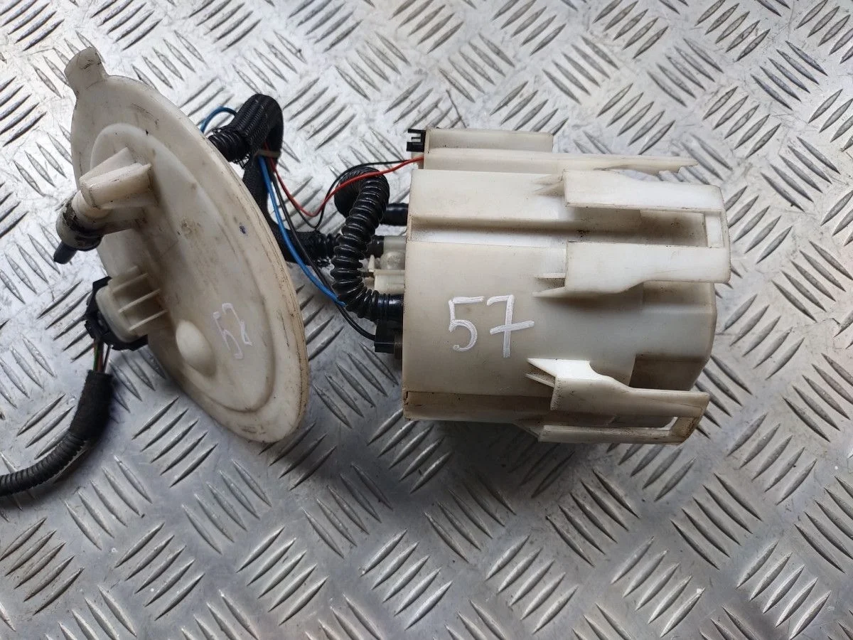 Насос топливный Opel Zafira B