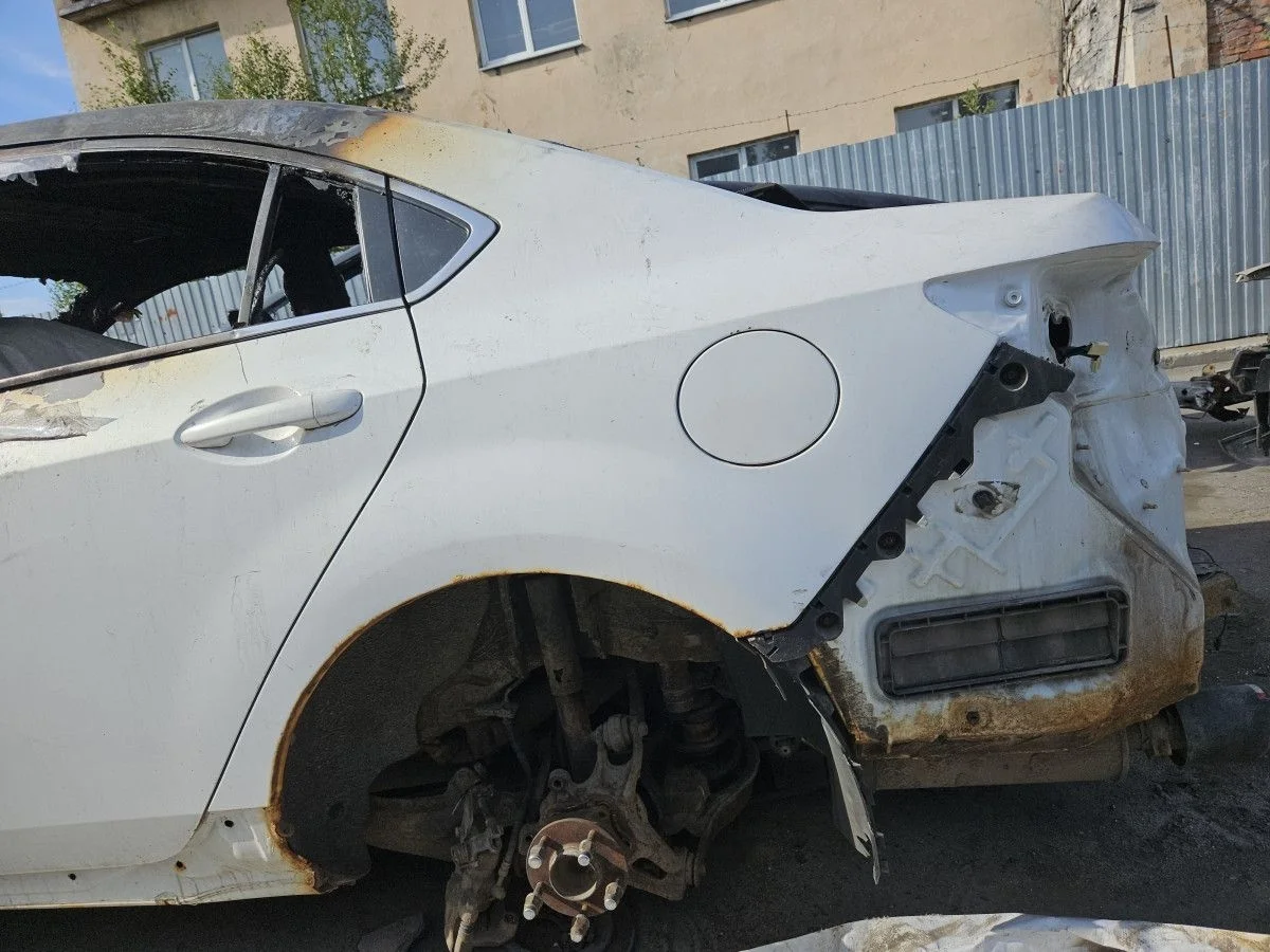 Крыло заднее левое на Mazda 6 GH