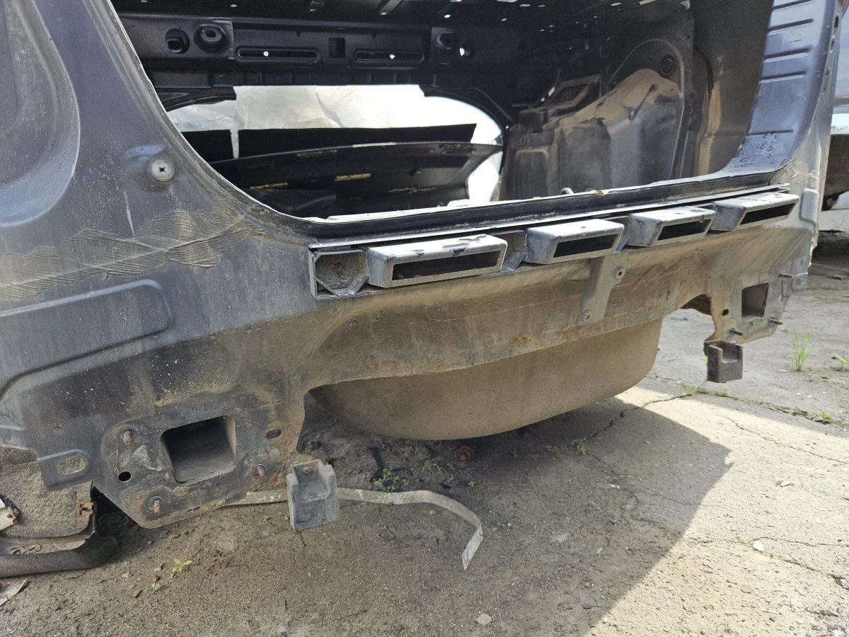 Панель задка на Ford Focus 2 рест