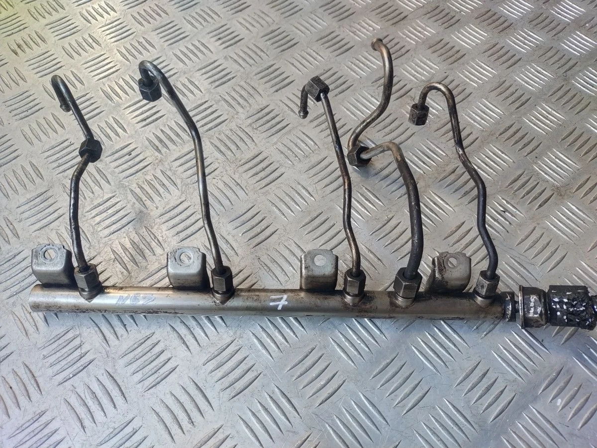 Топливная рампа Bmw 7-Series F01