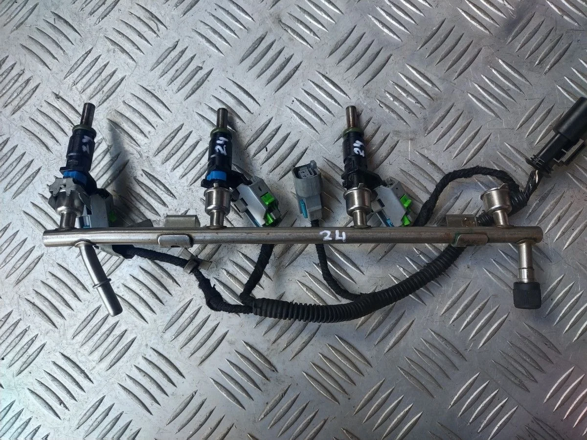 Топливная рампа Chevrolet Aveo