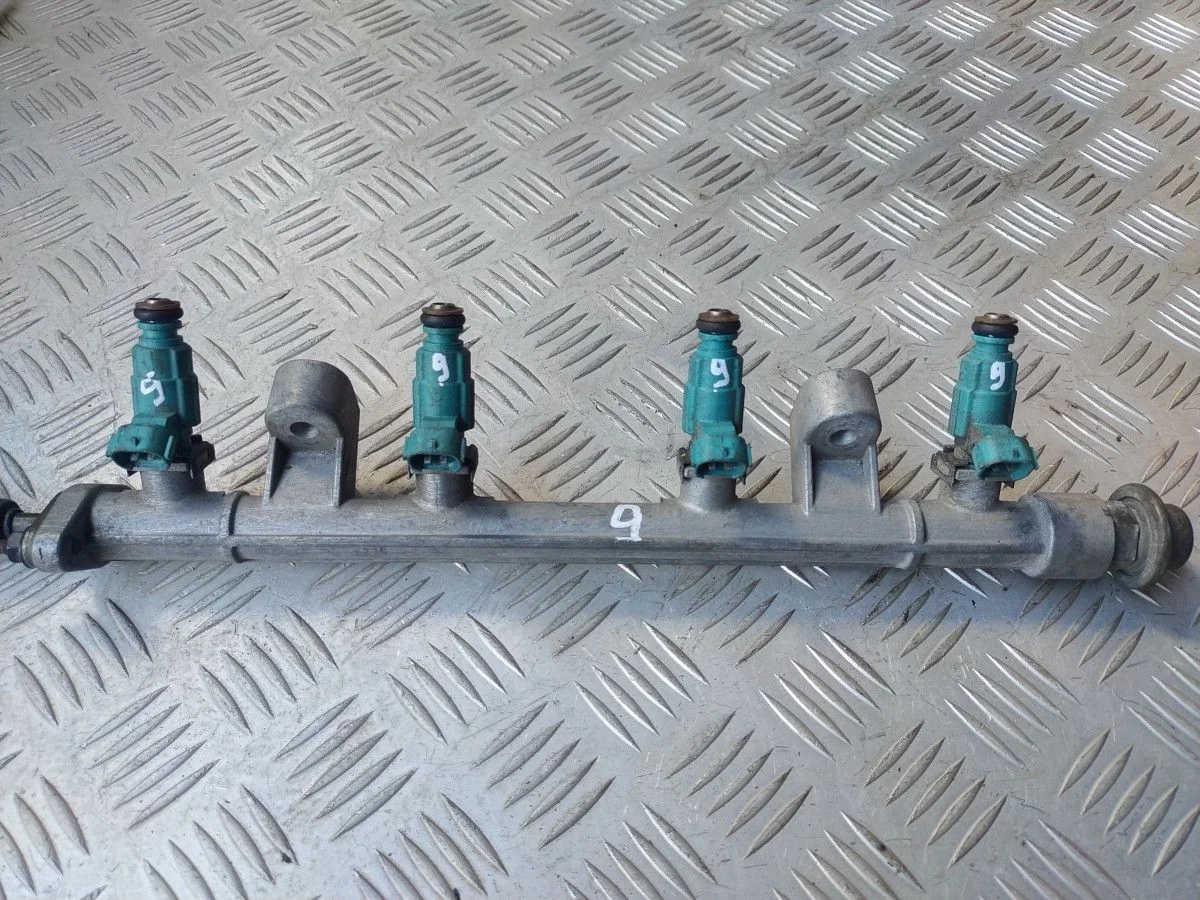 топливная рампа Hyundai Sonata EF