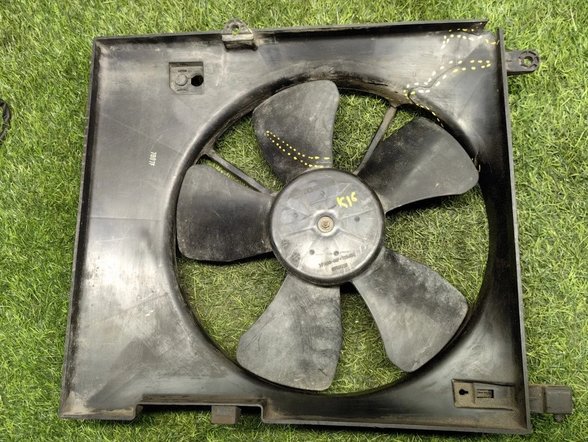 Диффузор радиатора в сборе Chevrolet Aveo T200