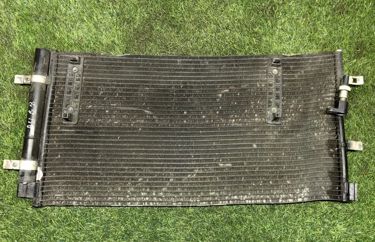 Радиатор кондиционера Audi A4 B8