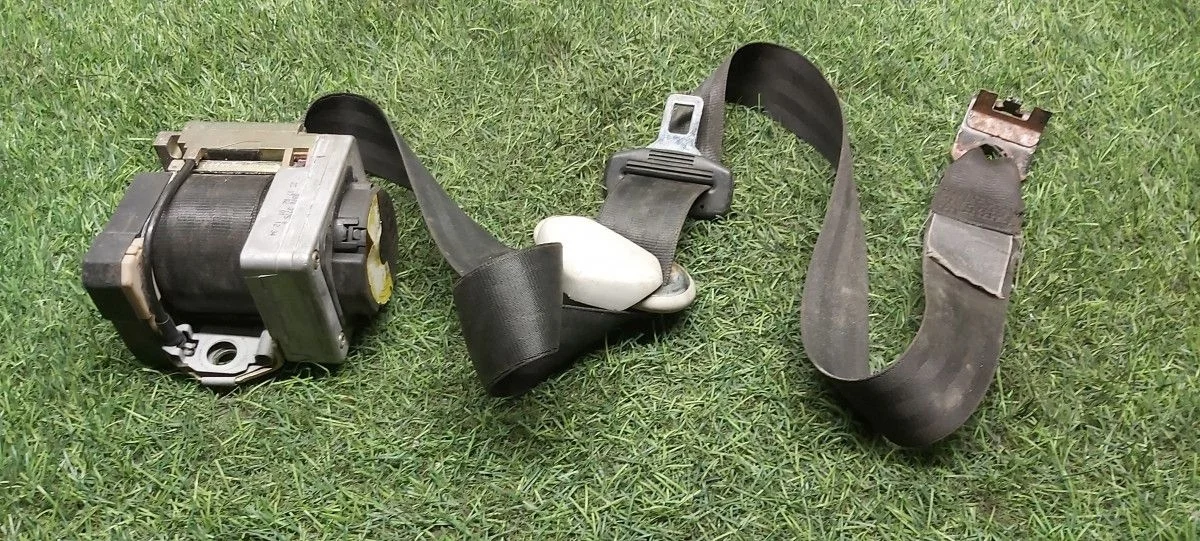 Ремень безопасности передний правый Audi A6 С5