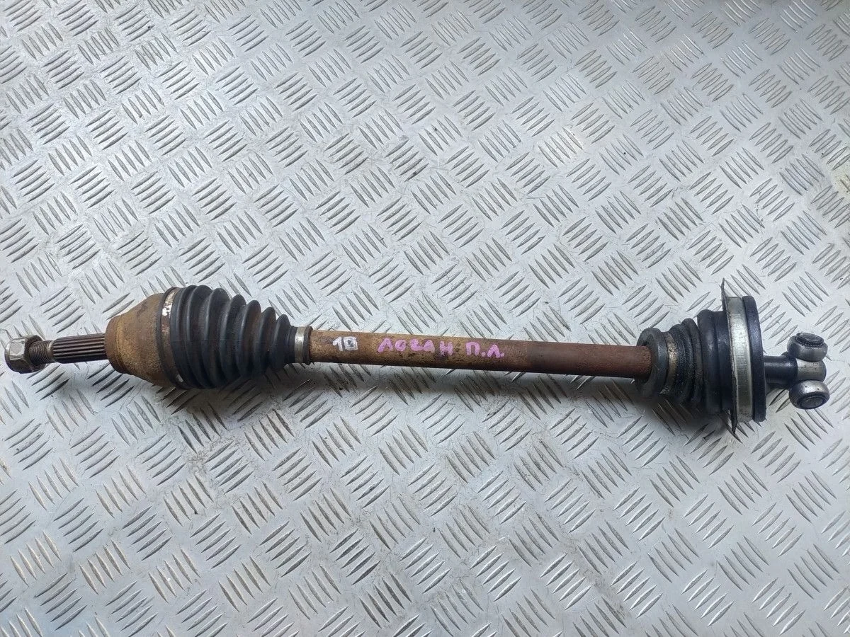 полуось передняя левая Renault Logan