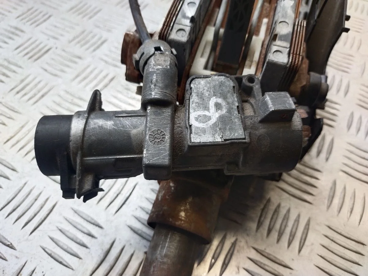 Замок зажигания Audi A6 allroad quattro (C5)