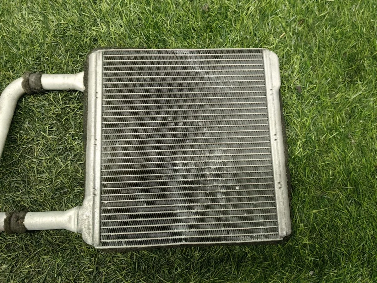 Радиатор отопителя Mercedes E-Class