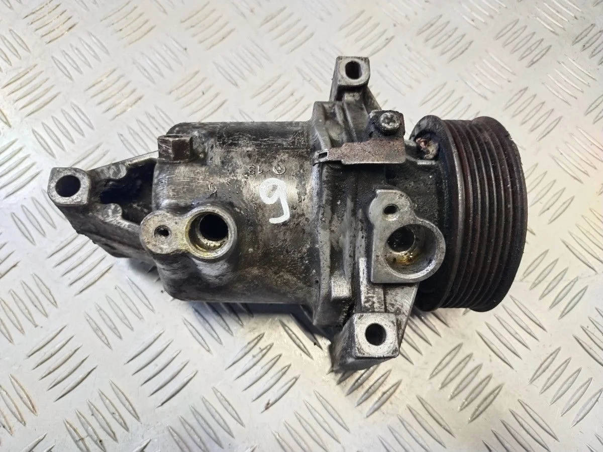 Компрессор кондиционера Renault Duster