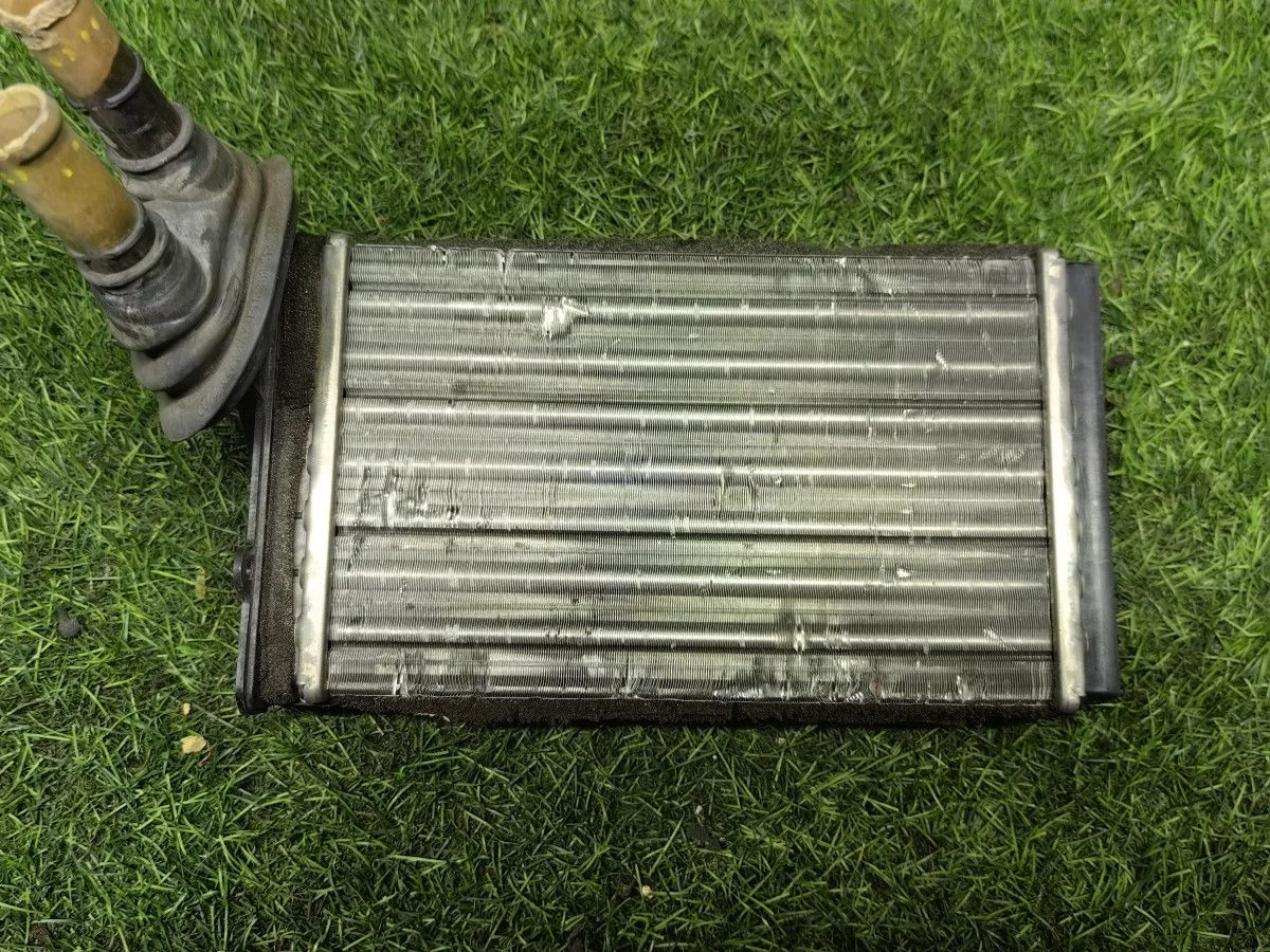 Радиатор печки Volkswagen Passat B5