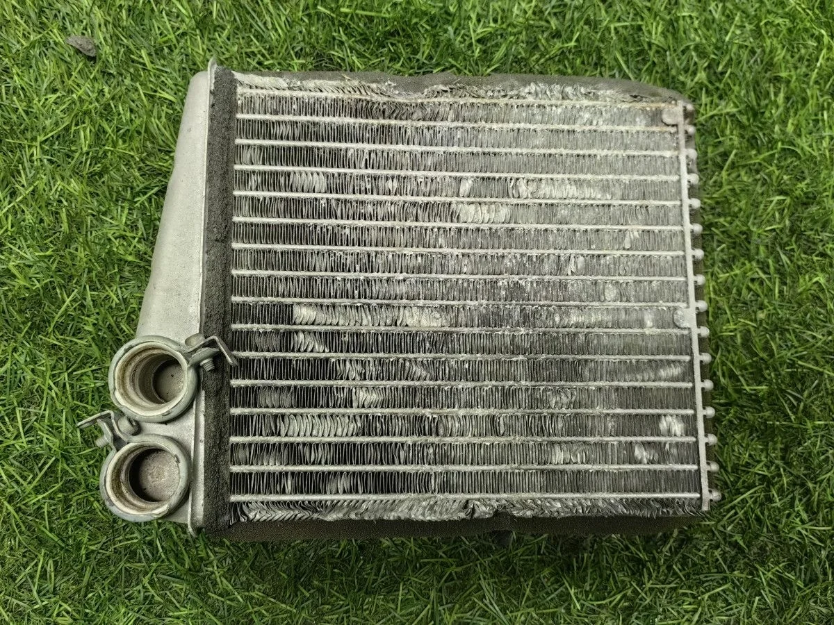 Радиатор печки Volkswagen Jetta 5