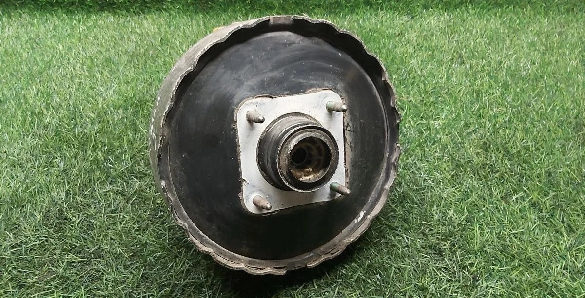 Усилитель тормозов вакуумный Skoda Fabia 1