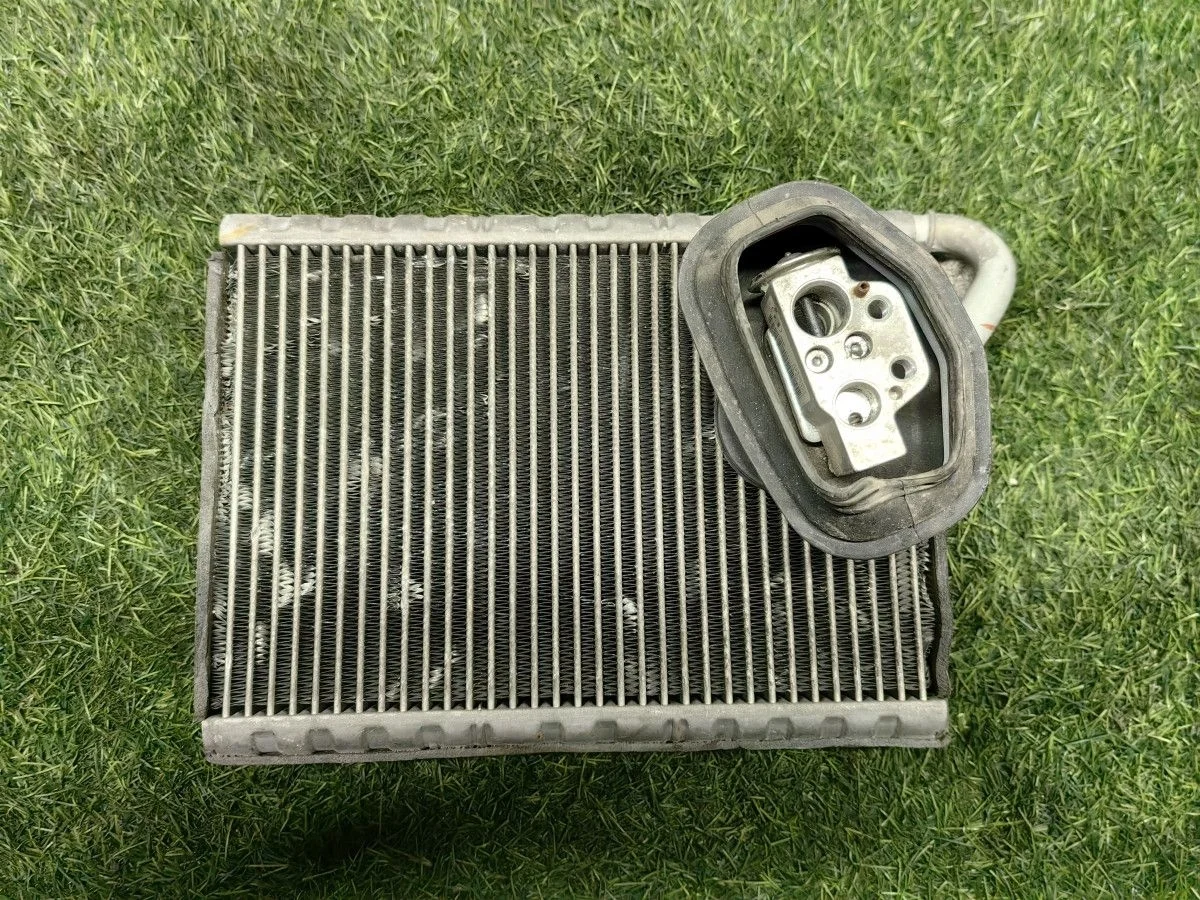 Испаритель кондиционера Audi A5