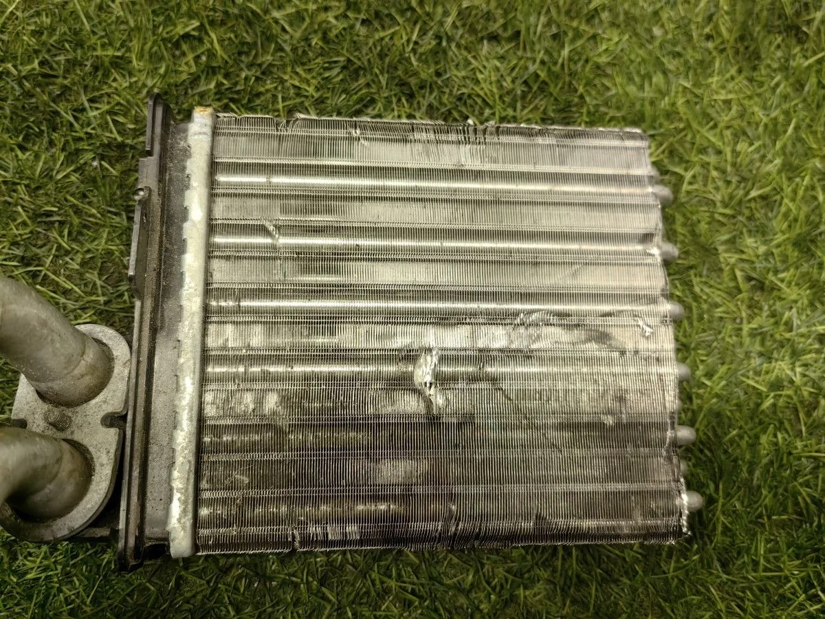 Радиатор отопителя Renault Logan