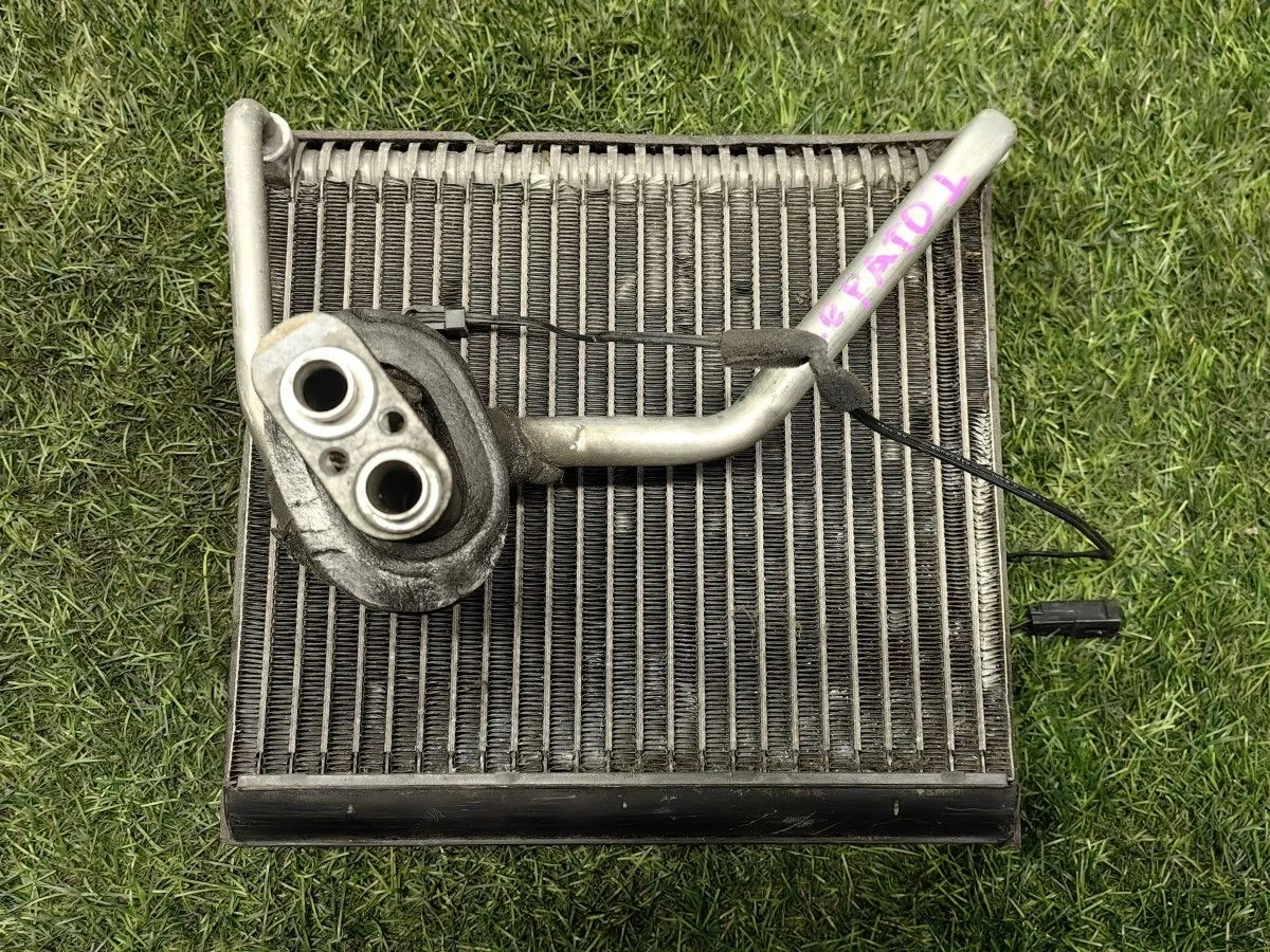 Испаритель кондиционера Kia Cerato