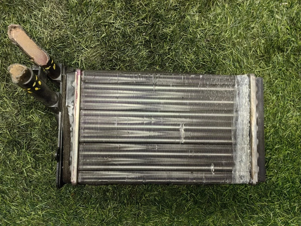 Радиатор отопителя Volkswagen Passat B5.5