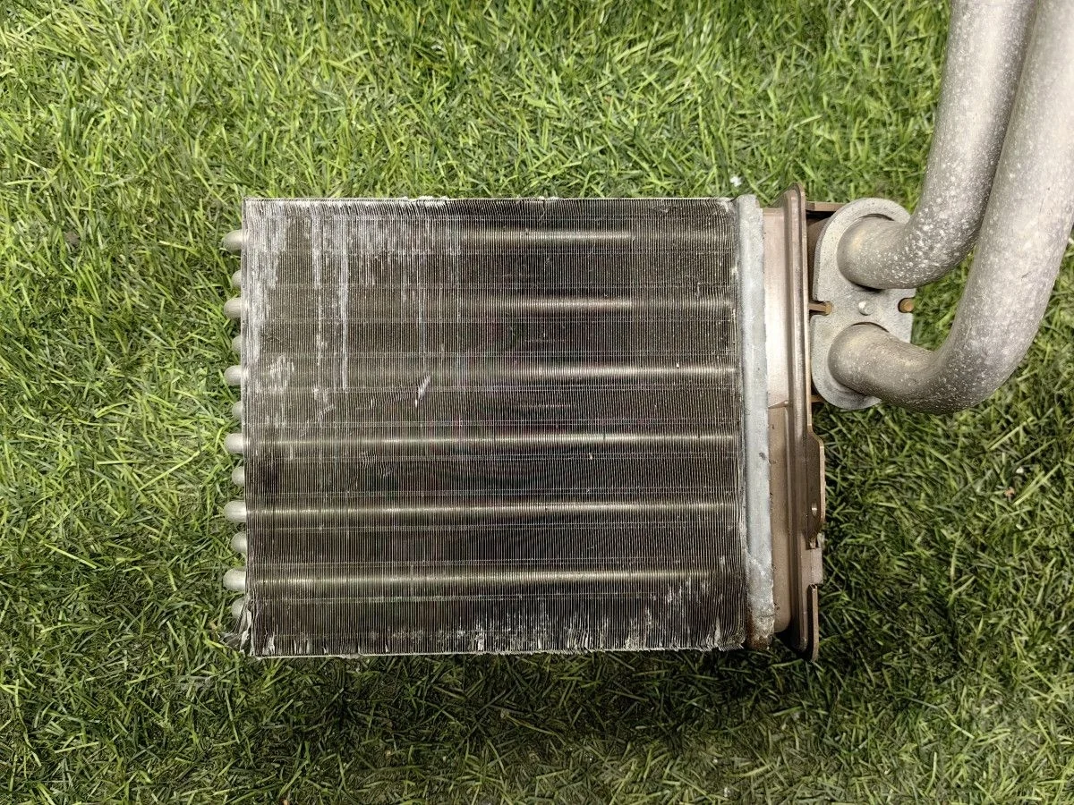 Радиатор отопителя Renault Logan