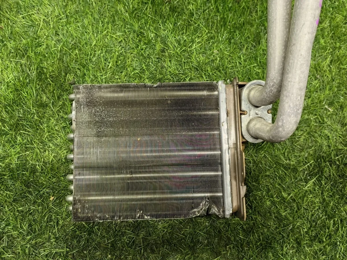 Радиатор отопителя Renault Logan