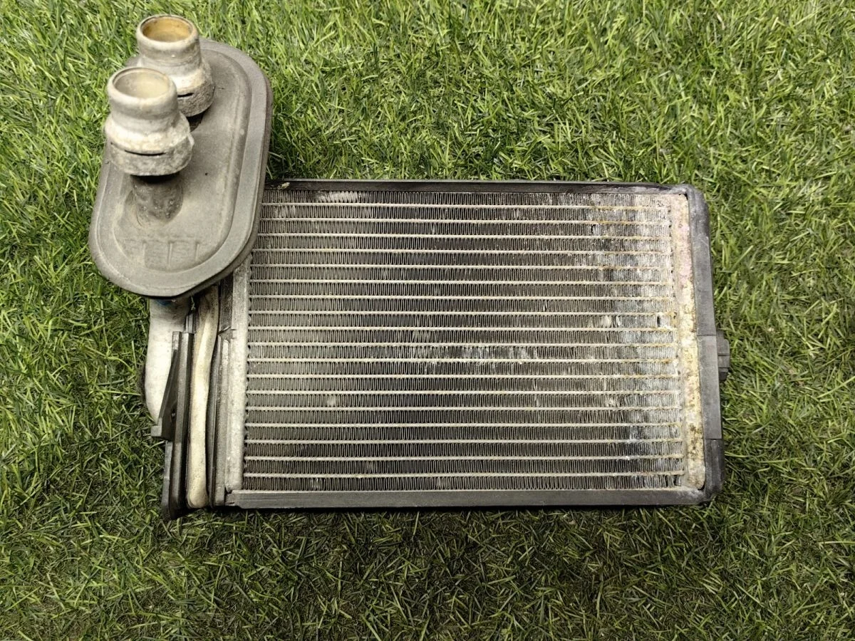 Радиатор печки Audi A3