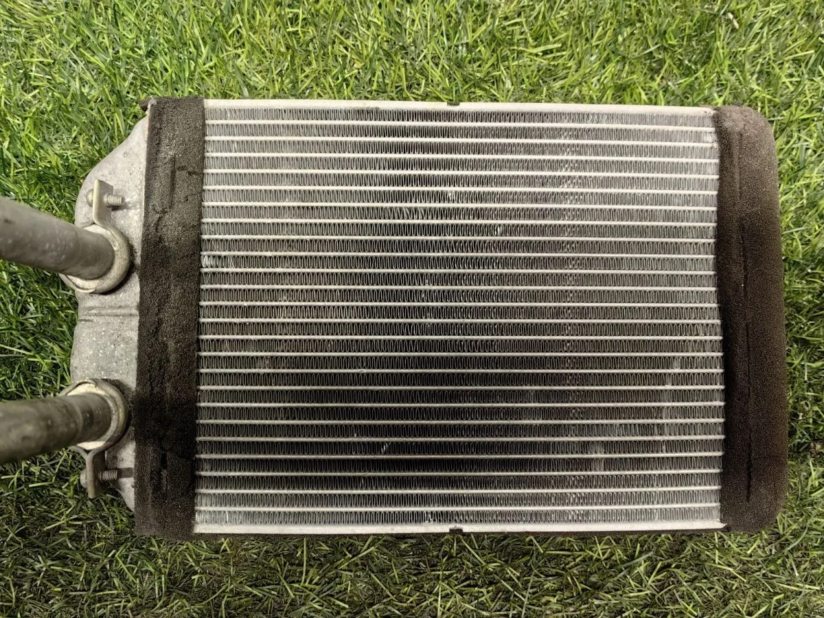 Радиатор отопителя Audi A6