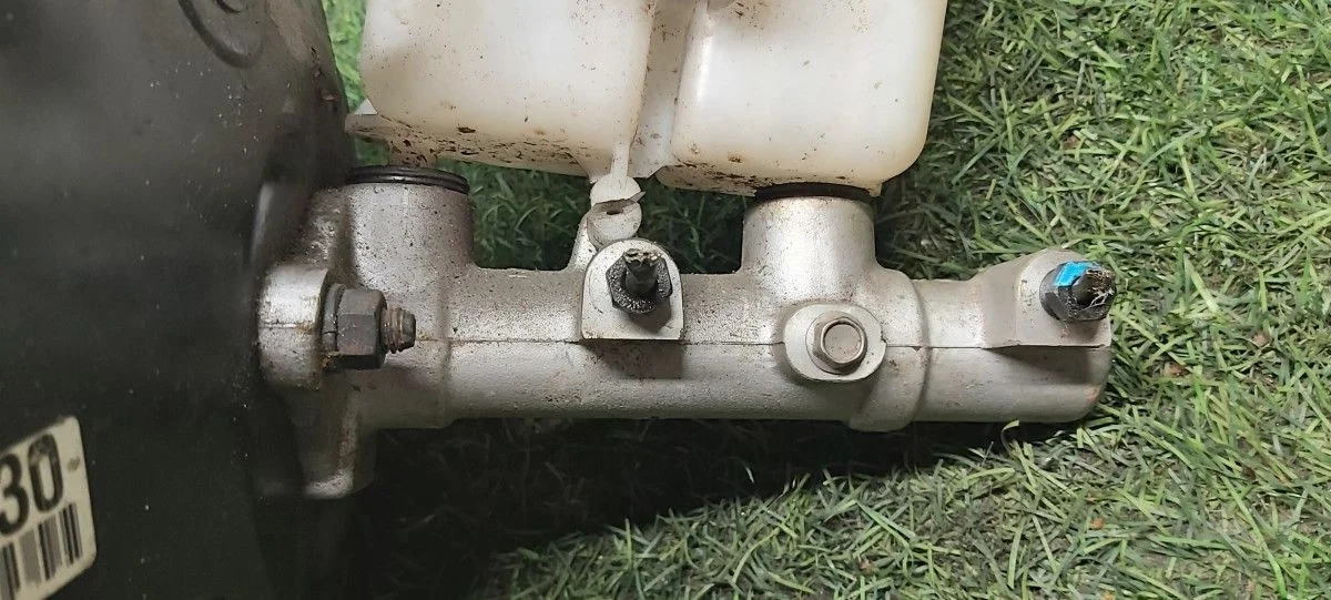 Цилиндр тормозной главный Kia Cerato II