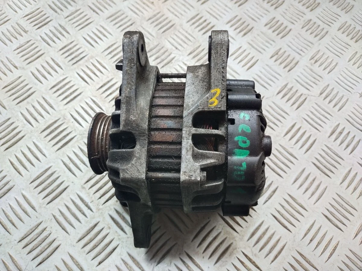 Генератор Kia Cerato 1