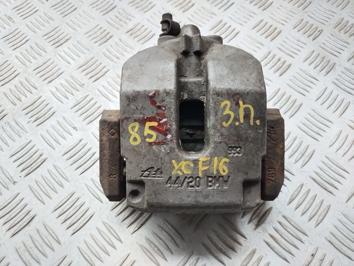 Суппорт задний левый Bmw X6