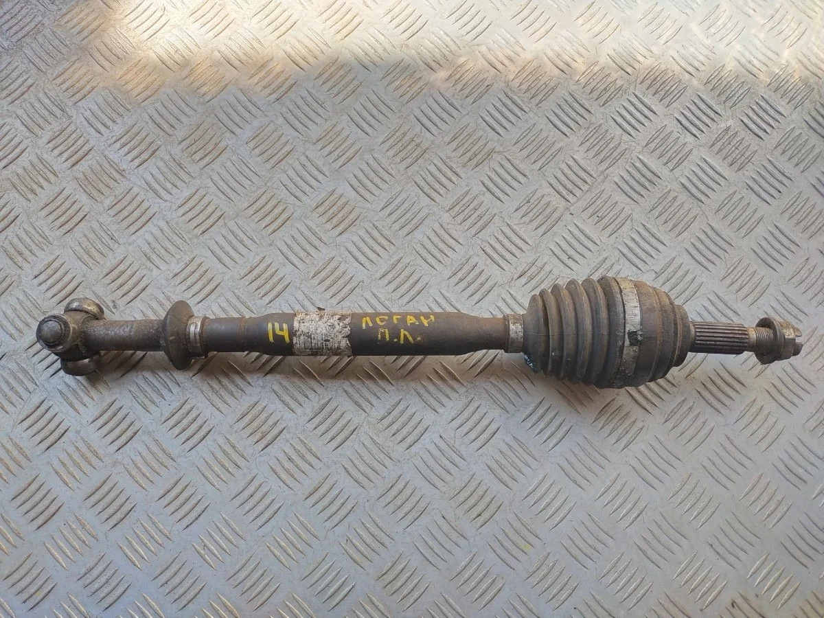 Полуось передняя левая Renault Sandero