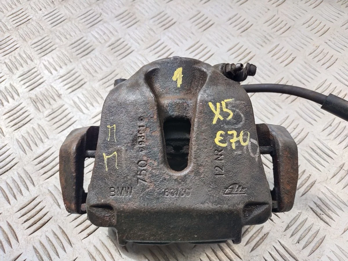 Суппорт передний правый Bmw X5 E70