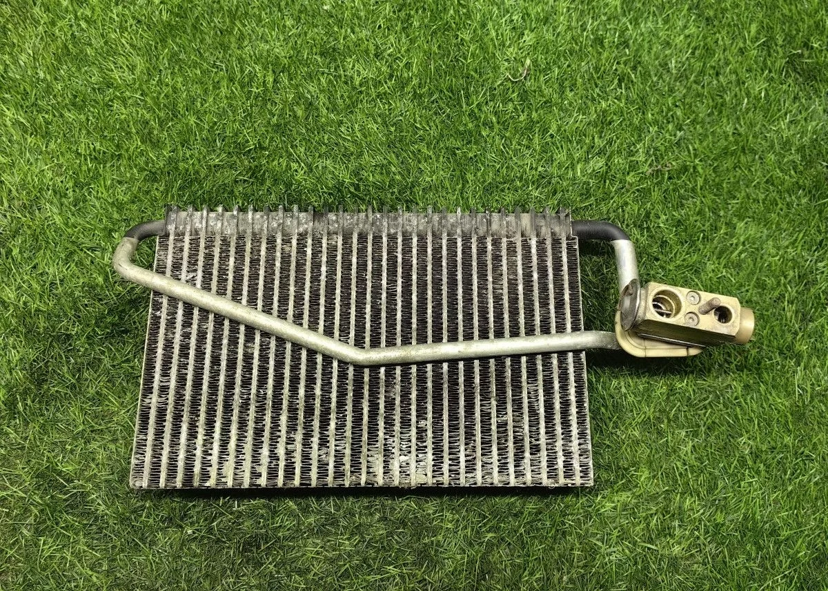 Испаритель кондиционера Mercedes W203