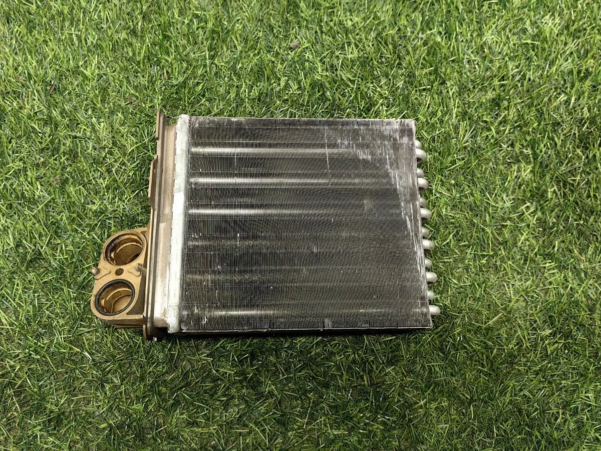 Радиатор отопителя Renault Logan