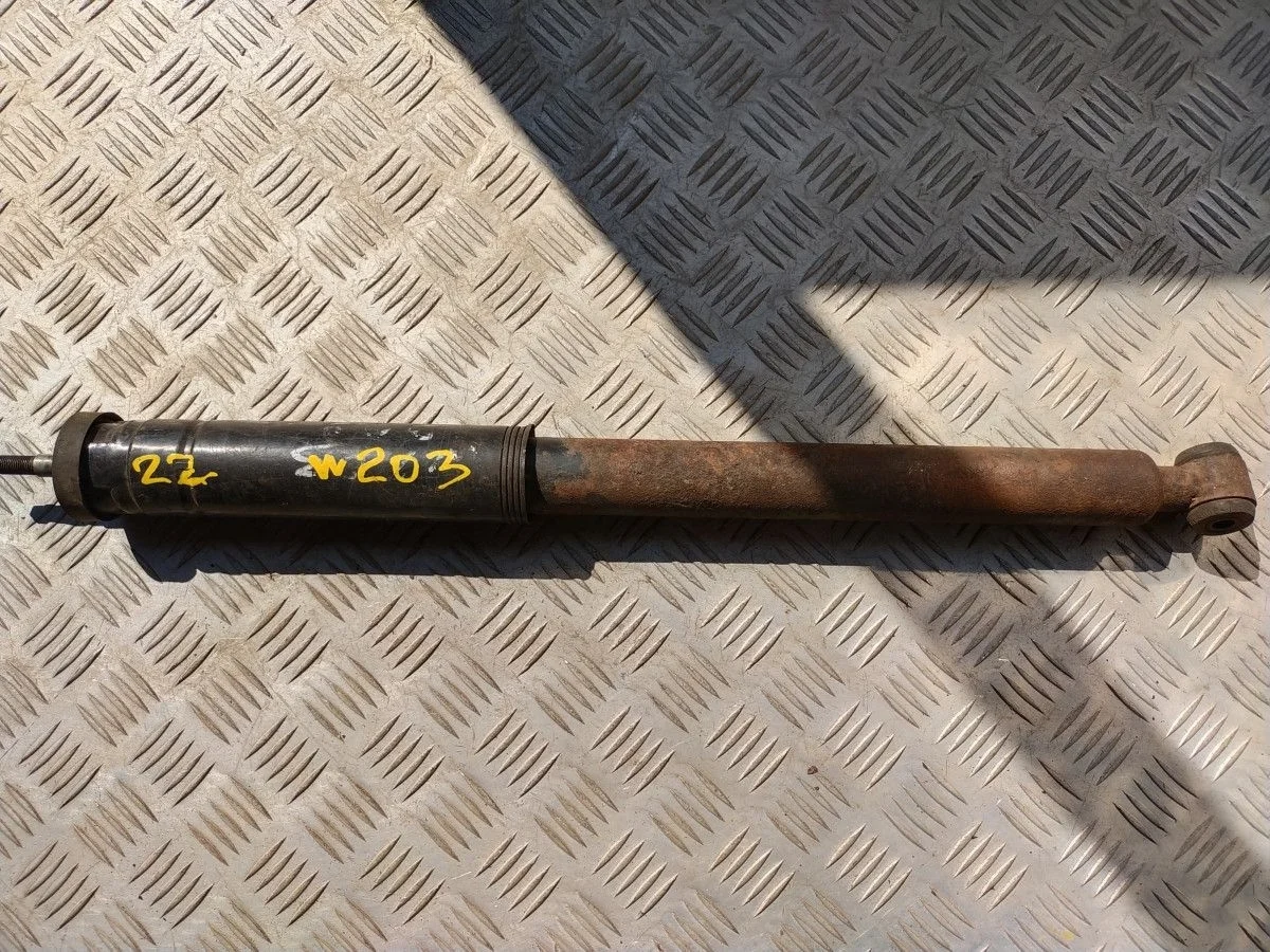 Амортизатор задн Mercedes-Benz C-Class (W203)