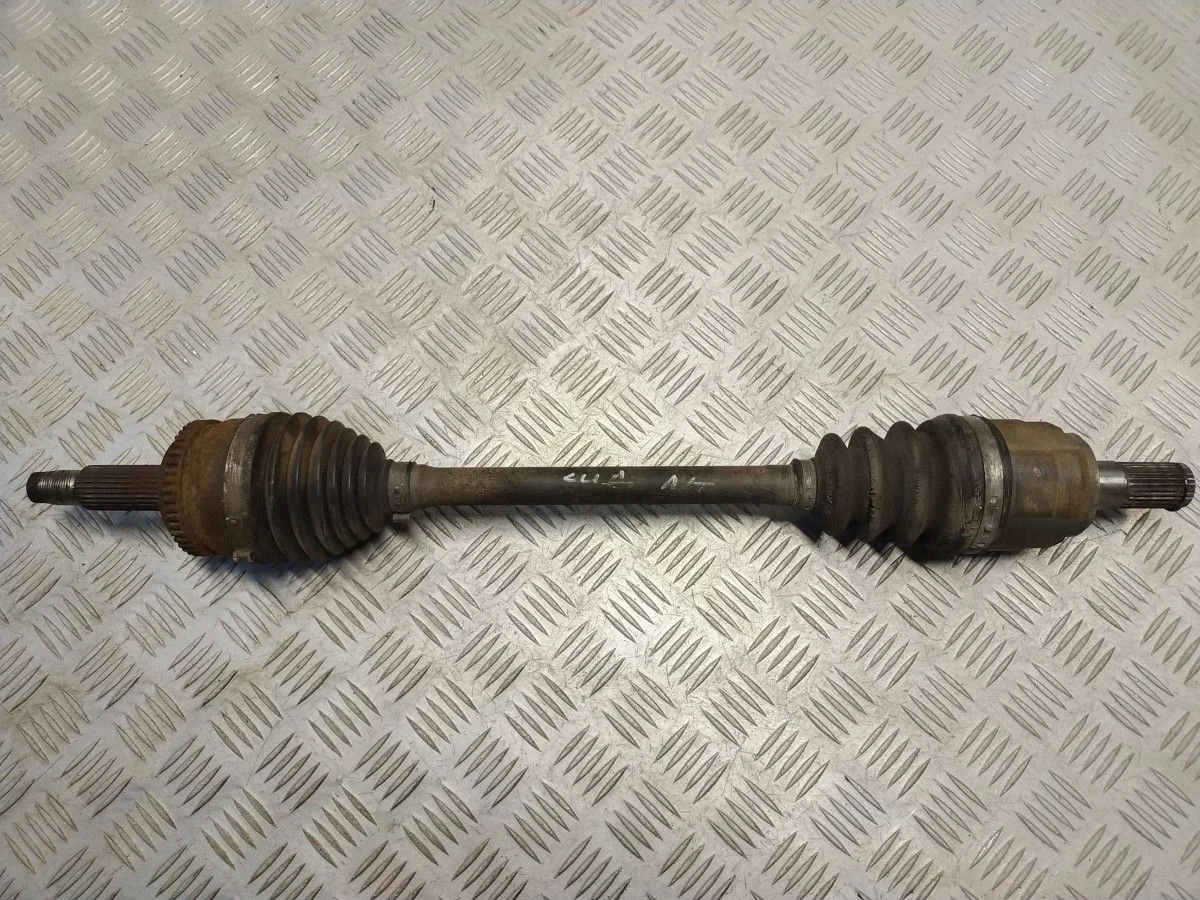 Полуось передняя левая Kia Ceed