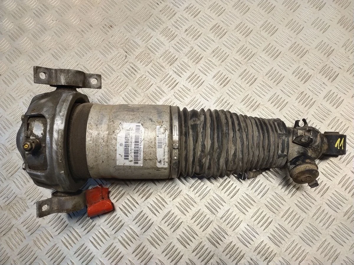 Амортизатор Volkswagen Touareg