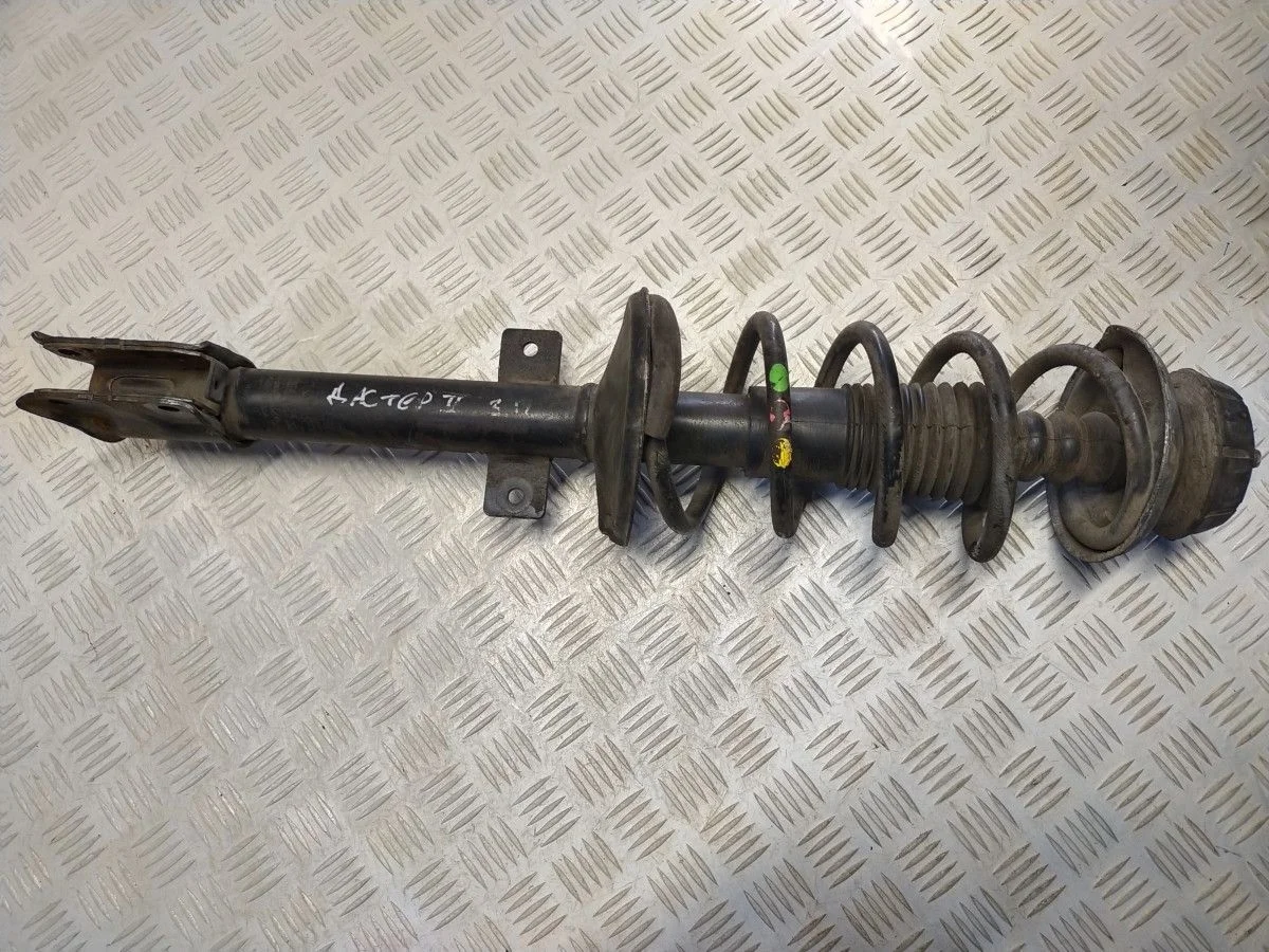 Стойка подвески Renault Duster 2