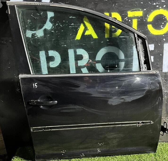 Дверь передняя правая Volkswagen Touran