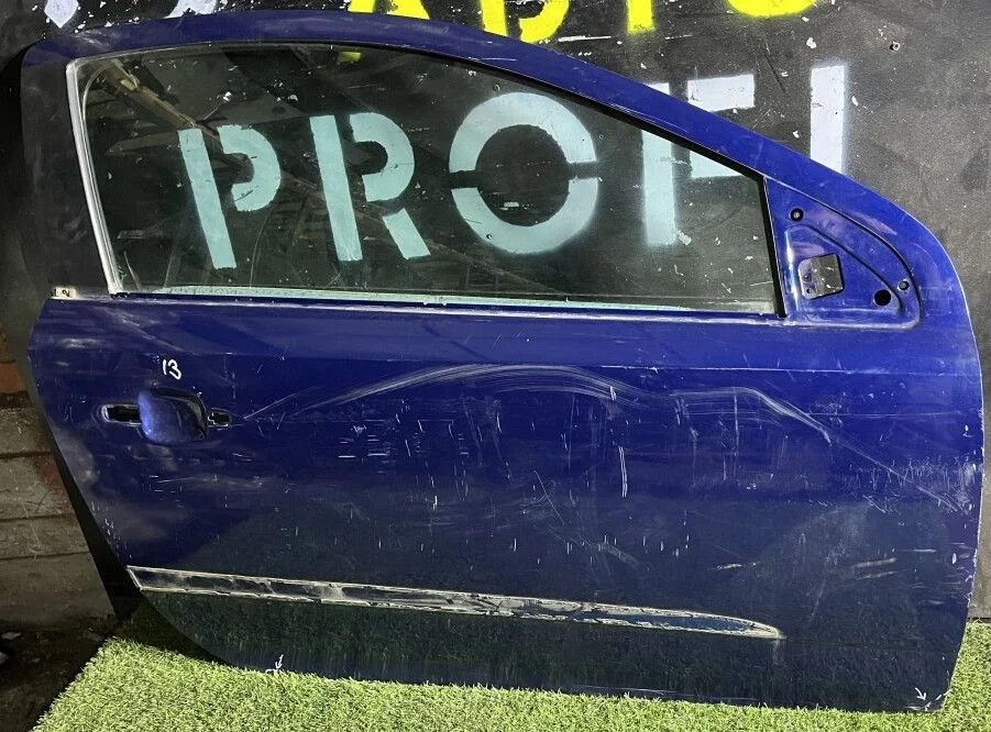 Дверь правая Opel Astra H GTC