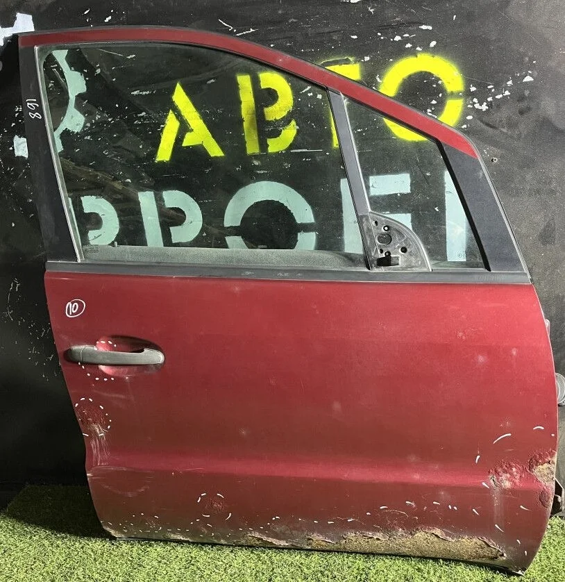 Дверь передняя правая mercedes-benz A W168