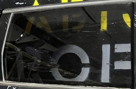 Стекло задней правой двери Volkswagen Passat B7