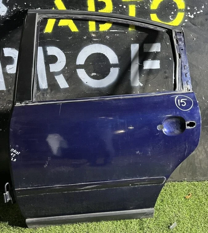 Дверь задняя левая Volkswagen Passat B5