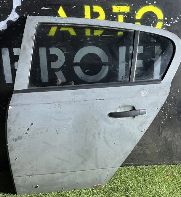 Дверь задняя левая Opel Astra H