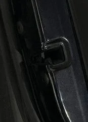 Замок передней левой двери Golf V Plus