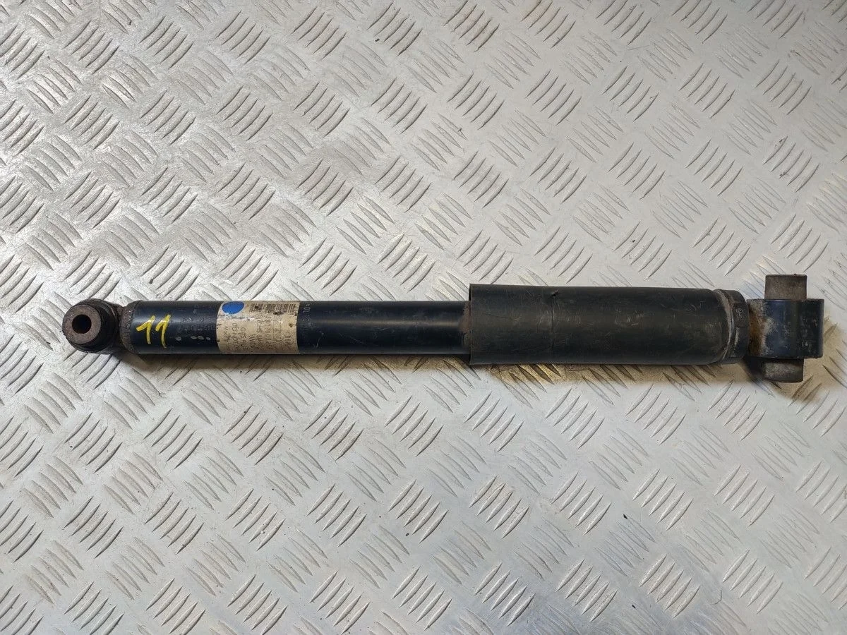 Амортизатор задний Renault Megane III