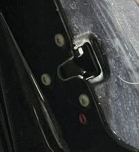 Замок  задней левой двери Opel Zafira A