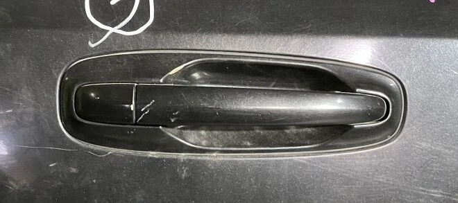 Ручка передней правой двери  Chevrolet Lacetti