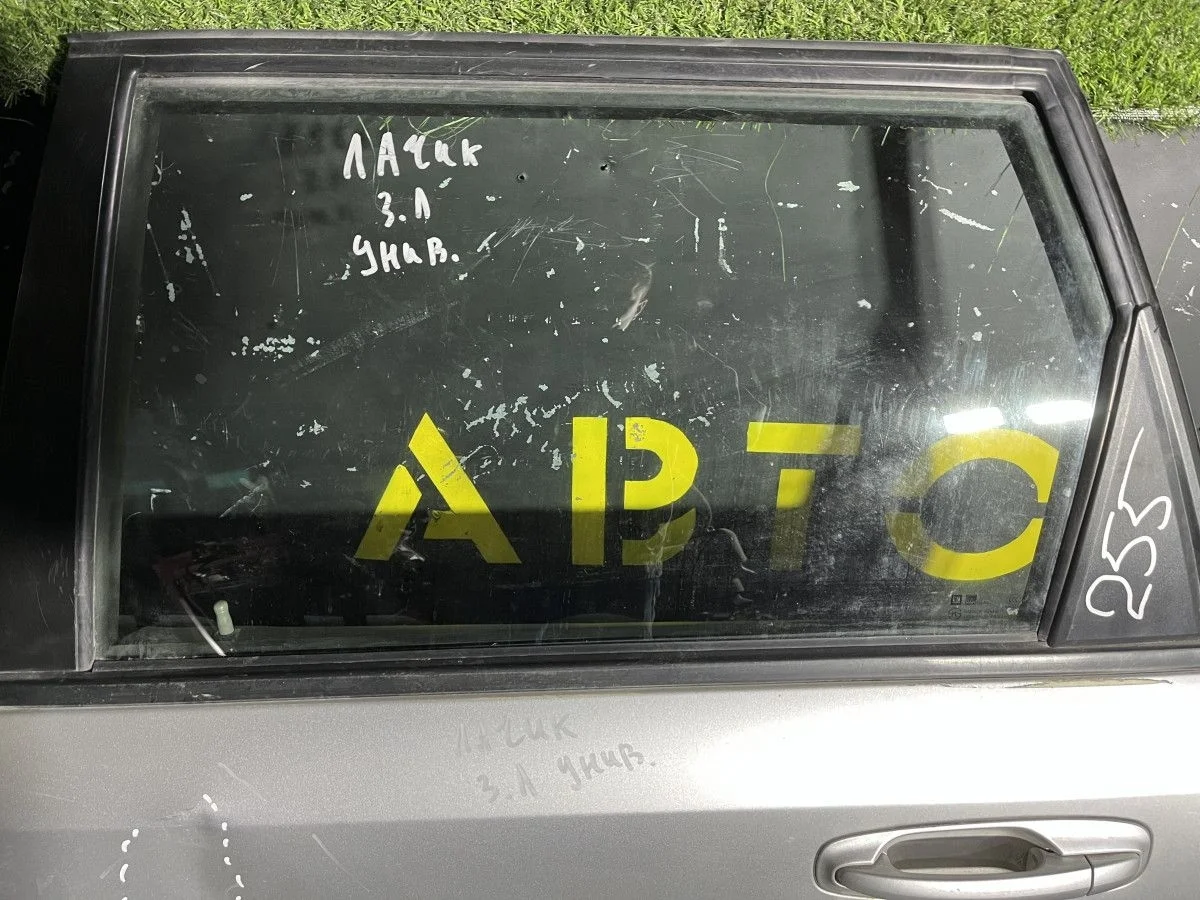 Стекло задней  левой двери  Chevrolet Lacetti