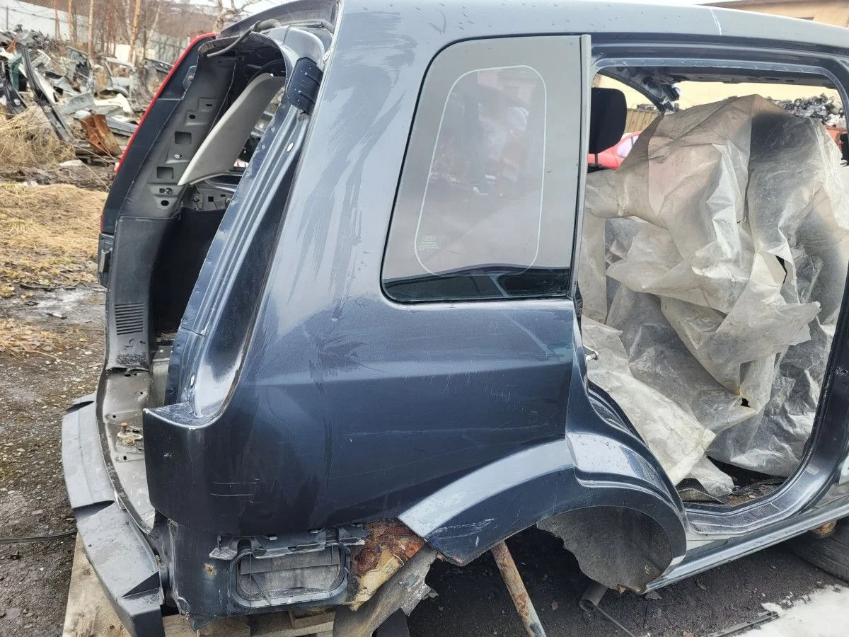 Крыло заднее правое дефект на Ford Fusion рест