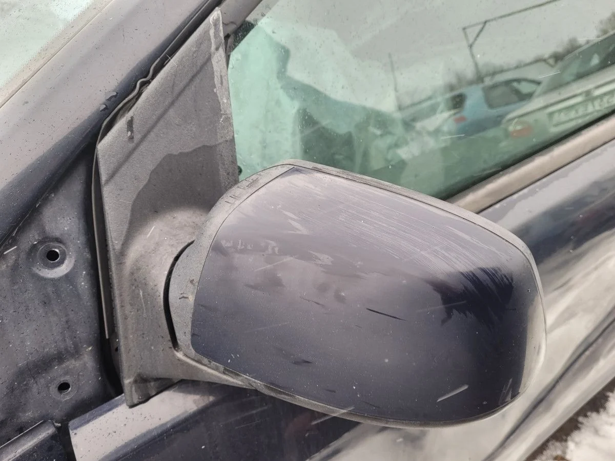 Зеркало левое на Ford Focus 2